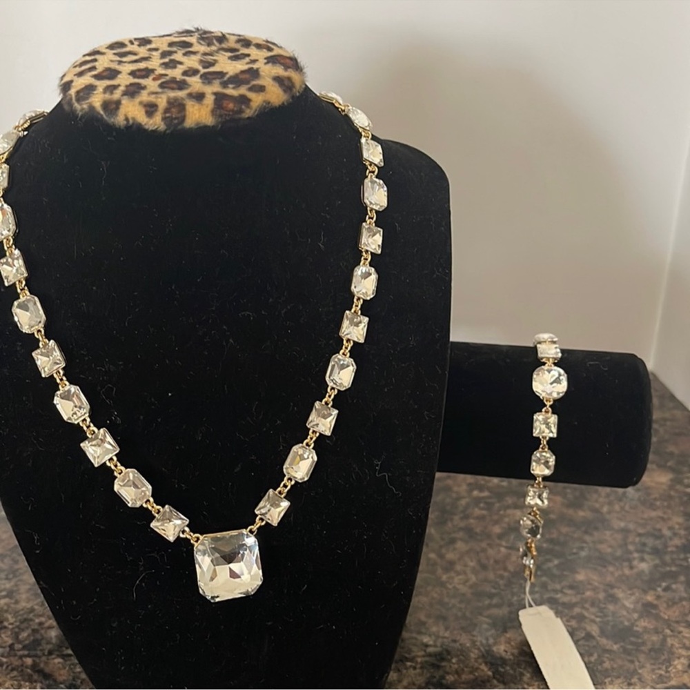Natasha Gold Statement Necklace and Bracelet with Glass Stones
